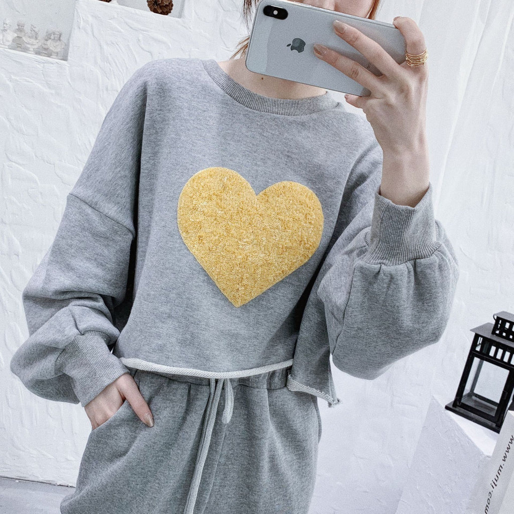 Heart Print Cropped Hoodie for Women - Spring Fashion