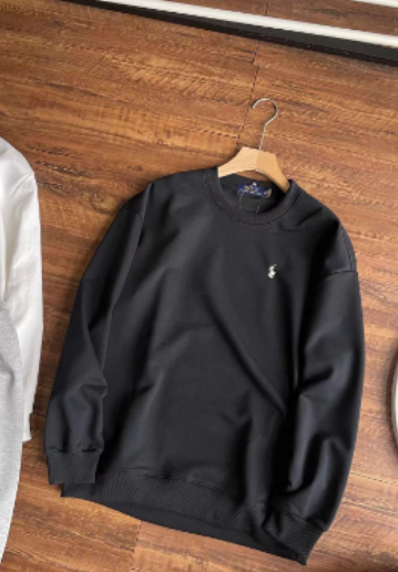 Ralph Lauren Crewneck Sweatshirt with Pony Logo (One) | Streetwear