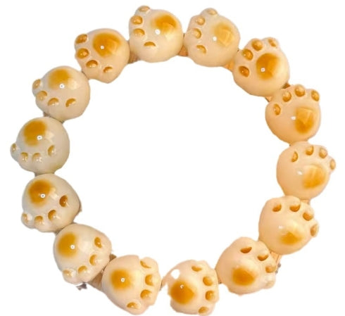 Carved Cat Paw Bodhi Root Bracelet