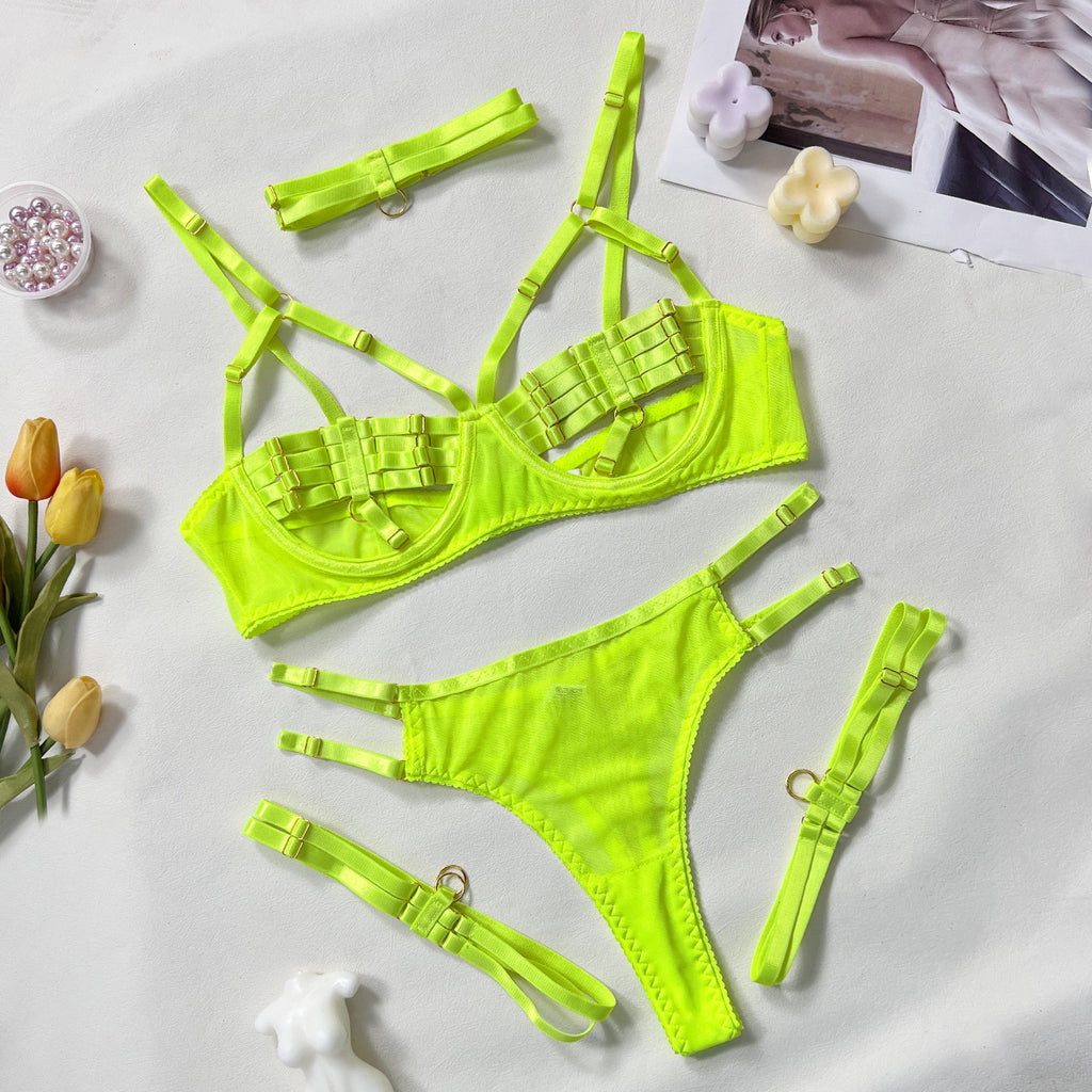 Fashionable Lace-Up Lingerie Set with Complex Design