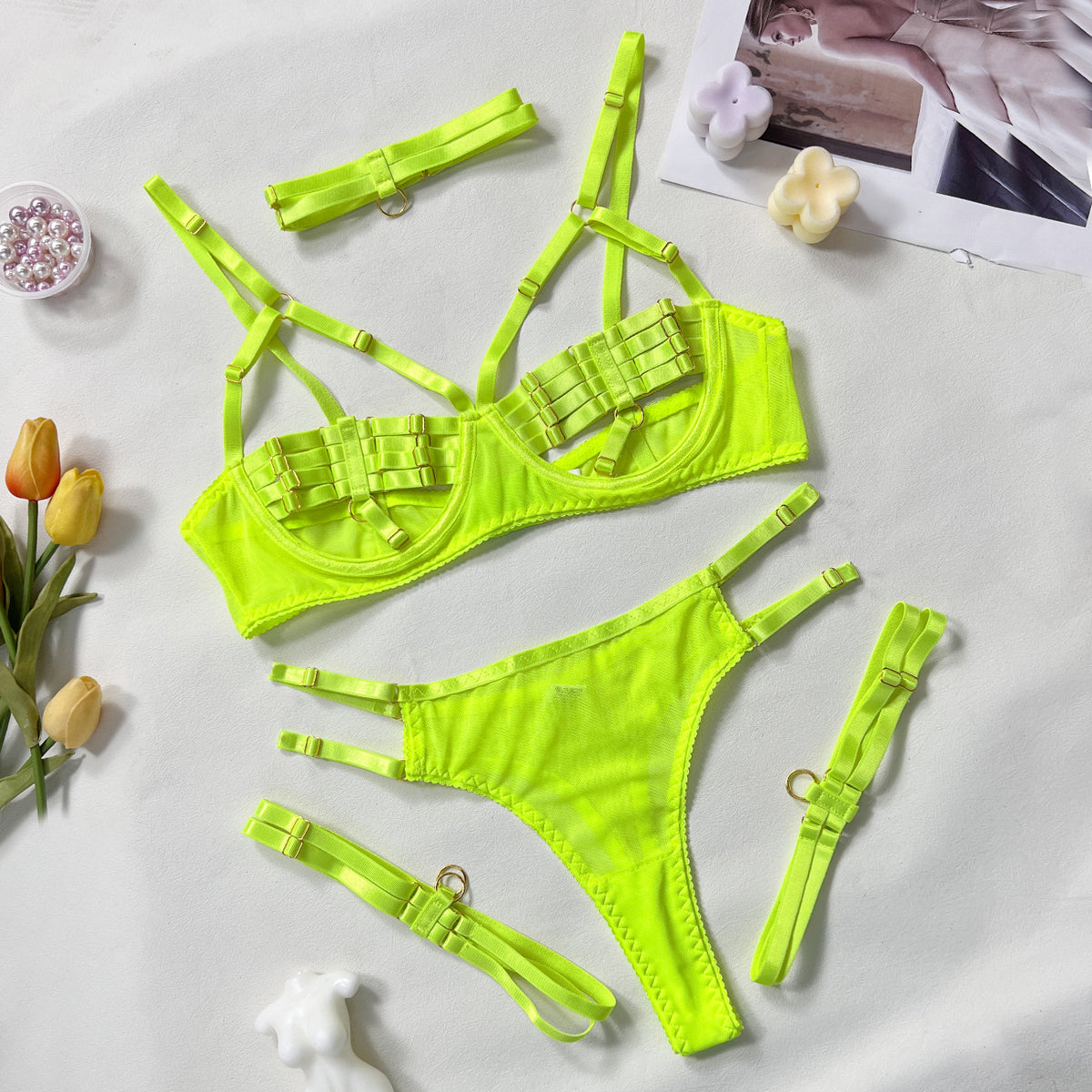 Fashionable Lace-Up Lingerie Set with Complex Design