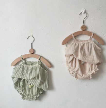 Girls' Striped Two-Piece Set with Ruffled Shorts (One Set)