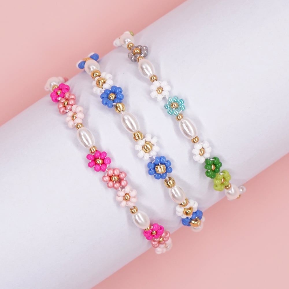 Bohemian Christmas Flower Women's Bracelet with Gold Buckle