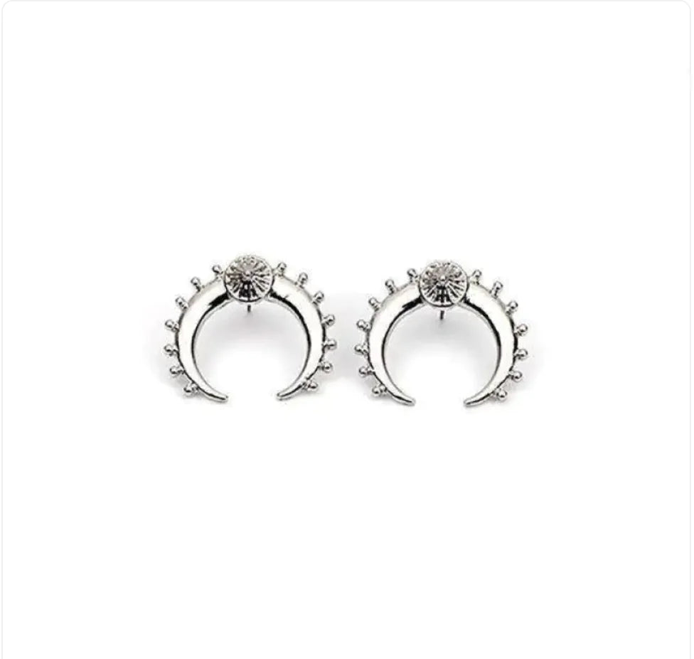 Stunning Crescent Moon Drop Earrings | Jewelry