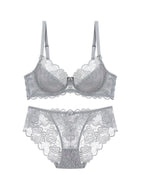Lace Bra Set with Underwire and Thin Mesh Fabric
