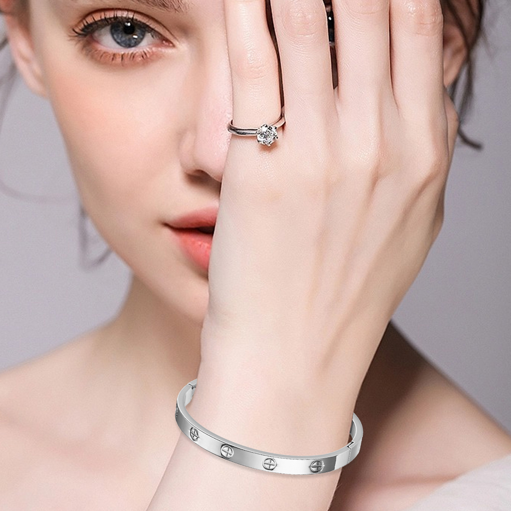 Stainless Steel Screw-Motif Cross Bangle