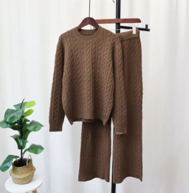 Sweater Pullover and Pants set | Streetwear