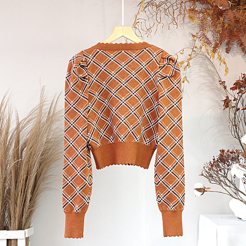 New Long Sleeve V-Neck Cropped Knit Cardigan