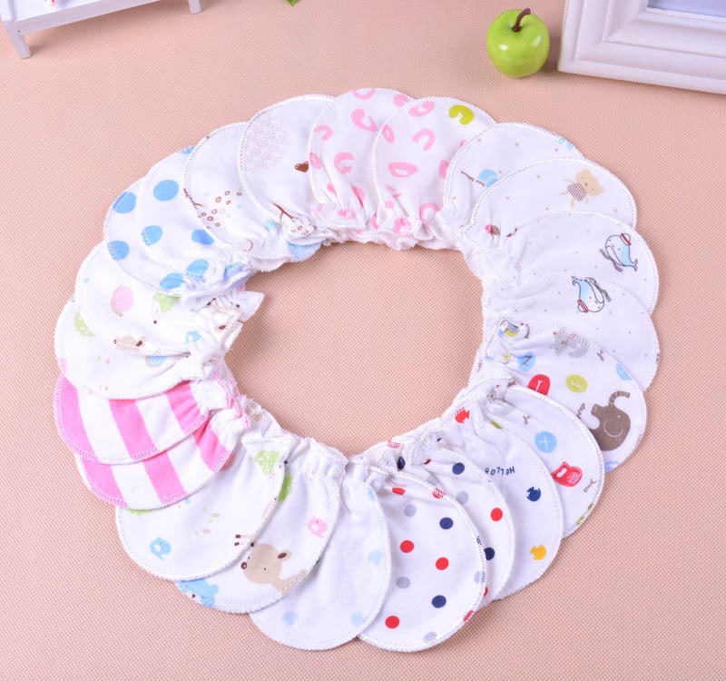 Cotton Baby Printed Anti-Scratch Gloves