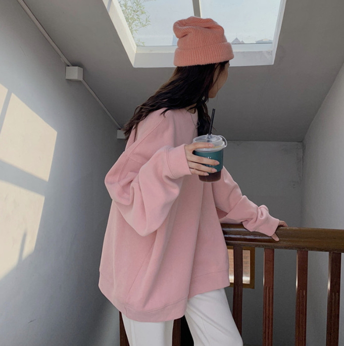 Versatile Loose Letters Velvet Sweater