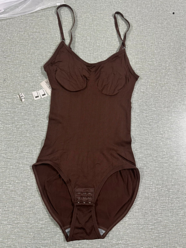 Plus Size Women's Stretch Shapewear Bodysuit