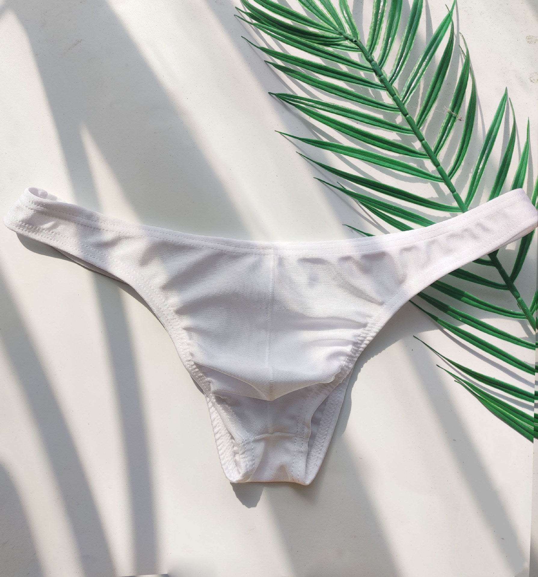 Men's Low-Rise Bikini Thong
