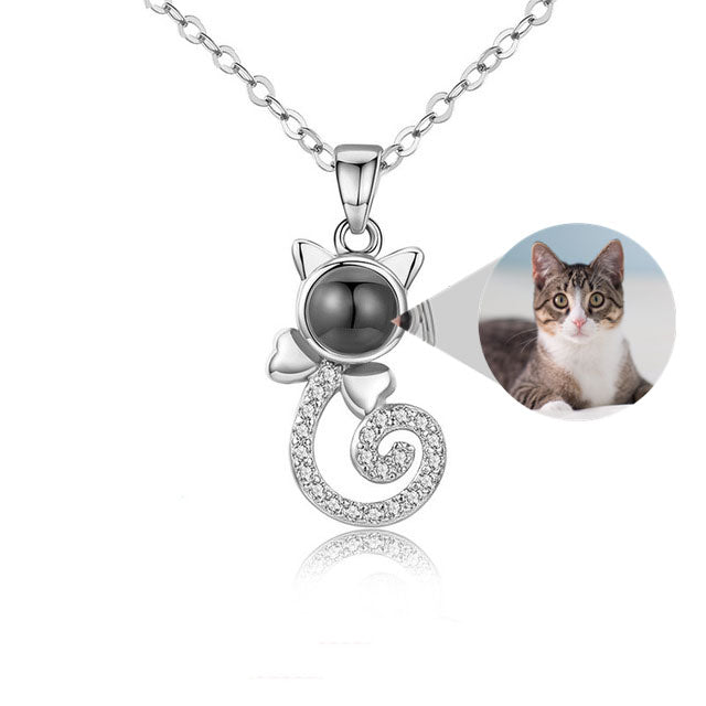 Cat Projection Pendant Necklace