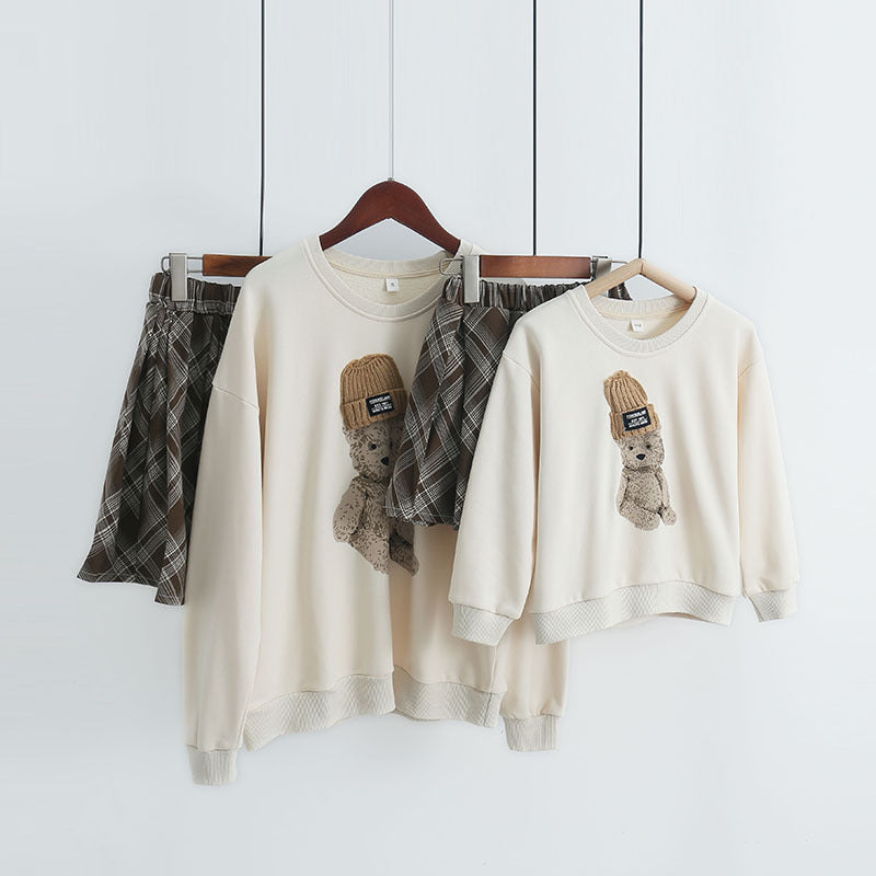 Women's Round Neck Sweater with Trendy Design