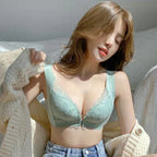 Seamless Front Closure Lace Bra a Smooth Back