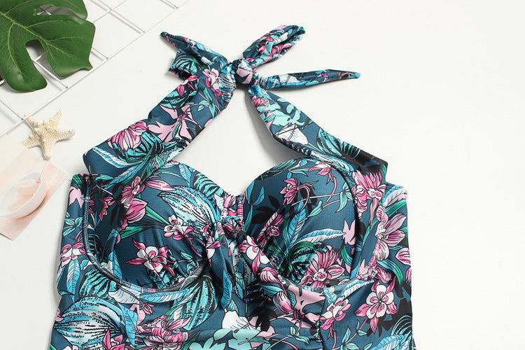 Plus Size Women's Floral One-Piece Swimsuit