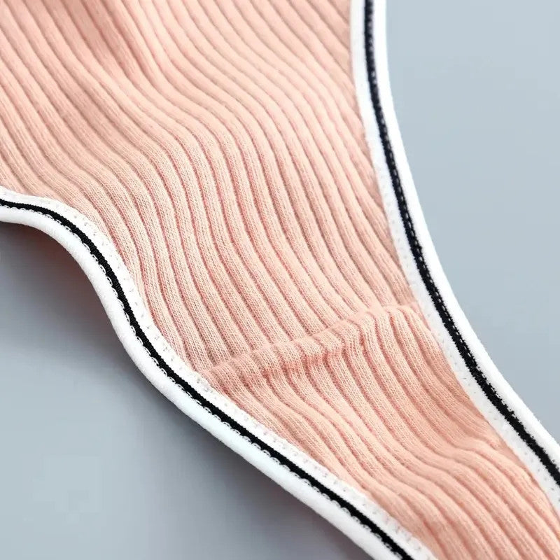 Women's Invisible Seamless Thong Underwear - High Elastic