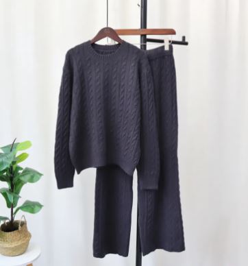 Sweater Pullover and Pants set | Streetwear