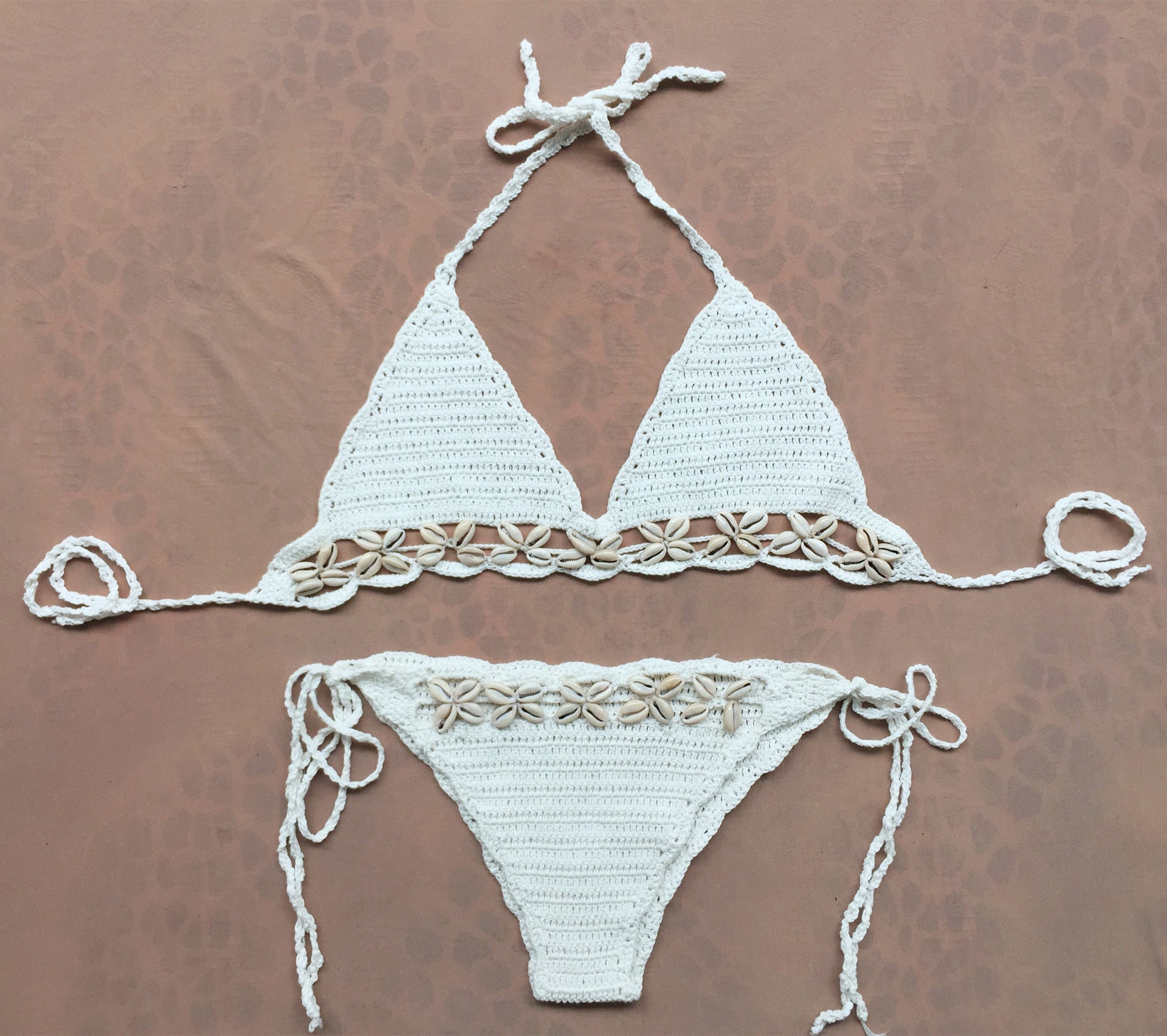 Popular Knitted Swimsuit with Shell Design