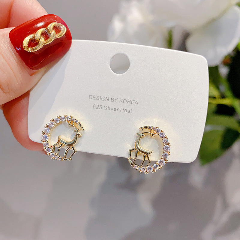 Fashionable Christmas Reindeer Head Earrings (Wholesale)