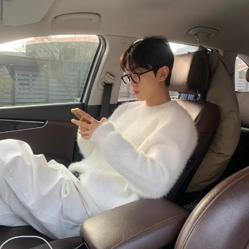 Men's Plus Size Korean Style Warm Sweater for Autumn/Winter