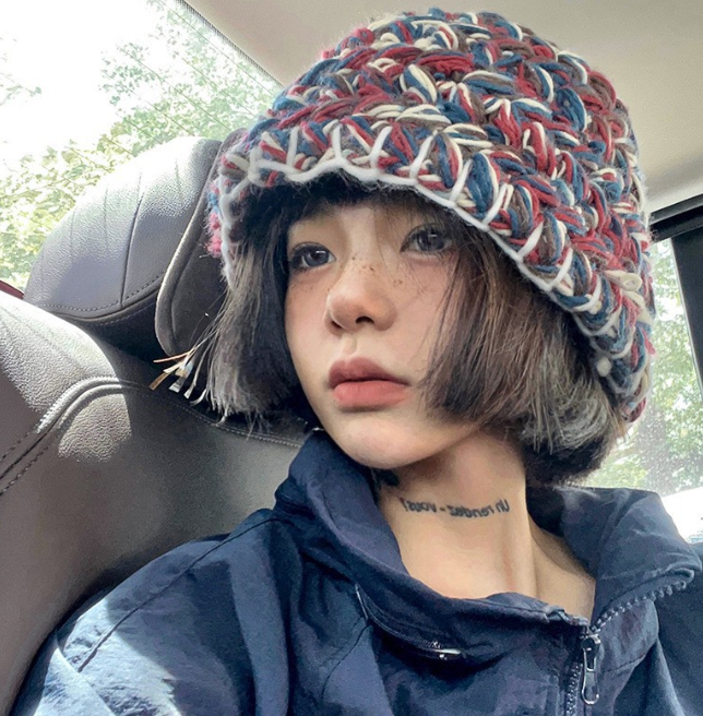 Compact Colorful Wool Hat | Embroidered Cap