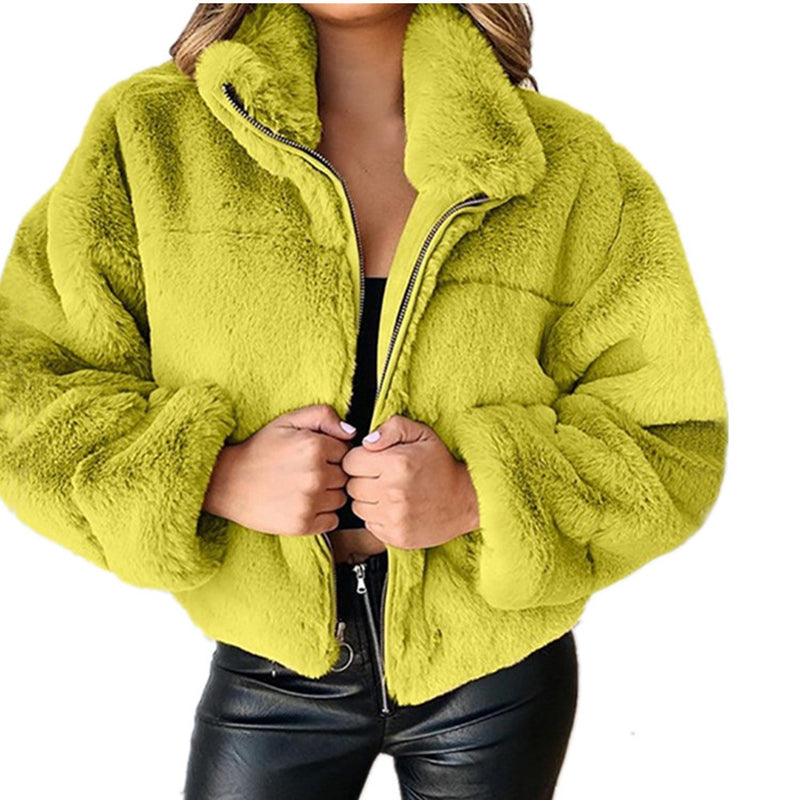 Elegant Women's Faux Fur Coat with Zipper and Collar