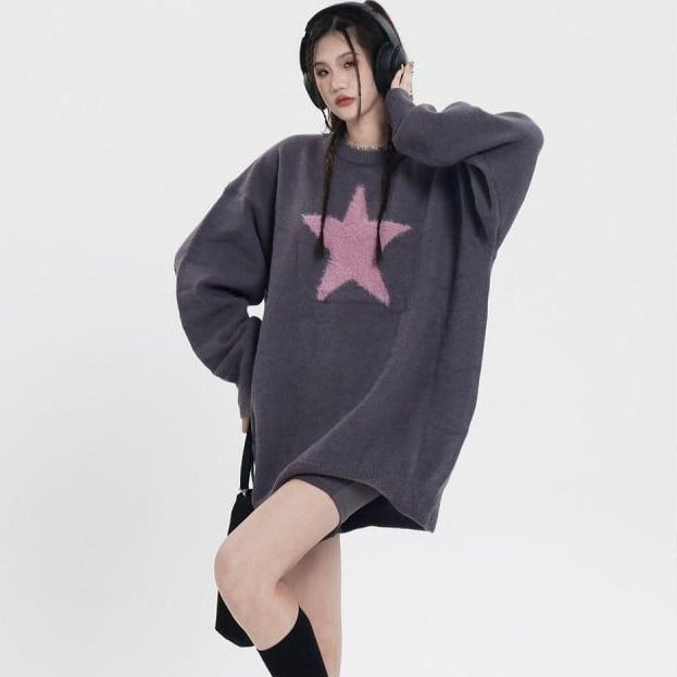 Winter Sweater with Versatile Straight Tube Design
