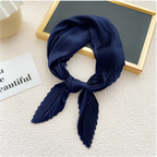 Women's Solid Color Pleated Scarf