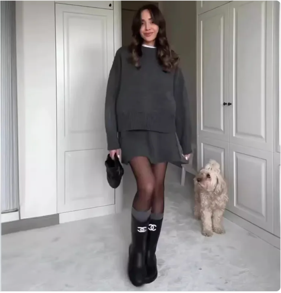 Casual College-Style Knit Skirt Set for Women