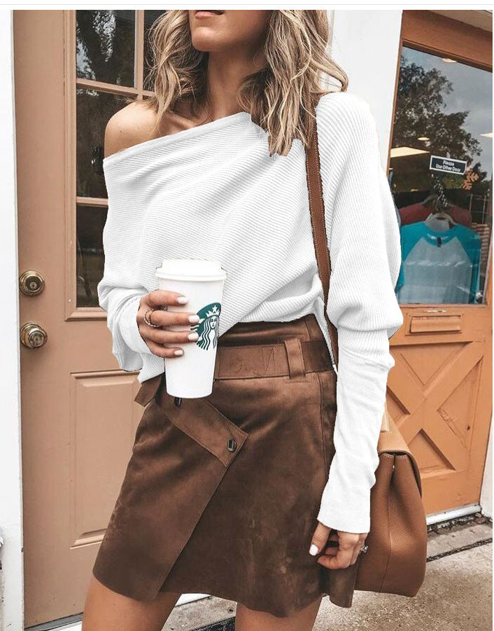 Straight-Neck Sweater with Raglan Sleeves (One Piece)