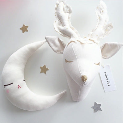 Reindeer and Sheep Wall Decor for Kids' Christmas Room