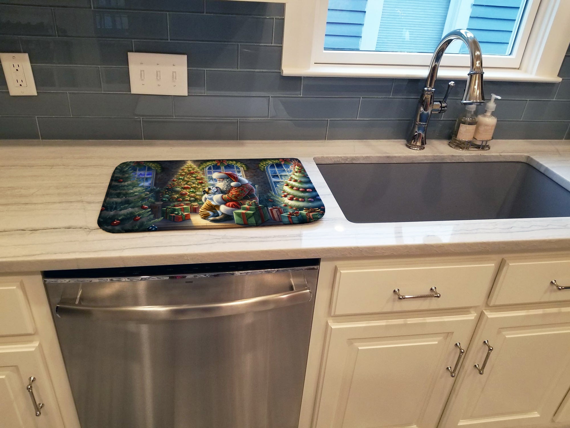 English Bulldog and Santa Claus Dish Drying Mat