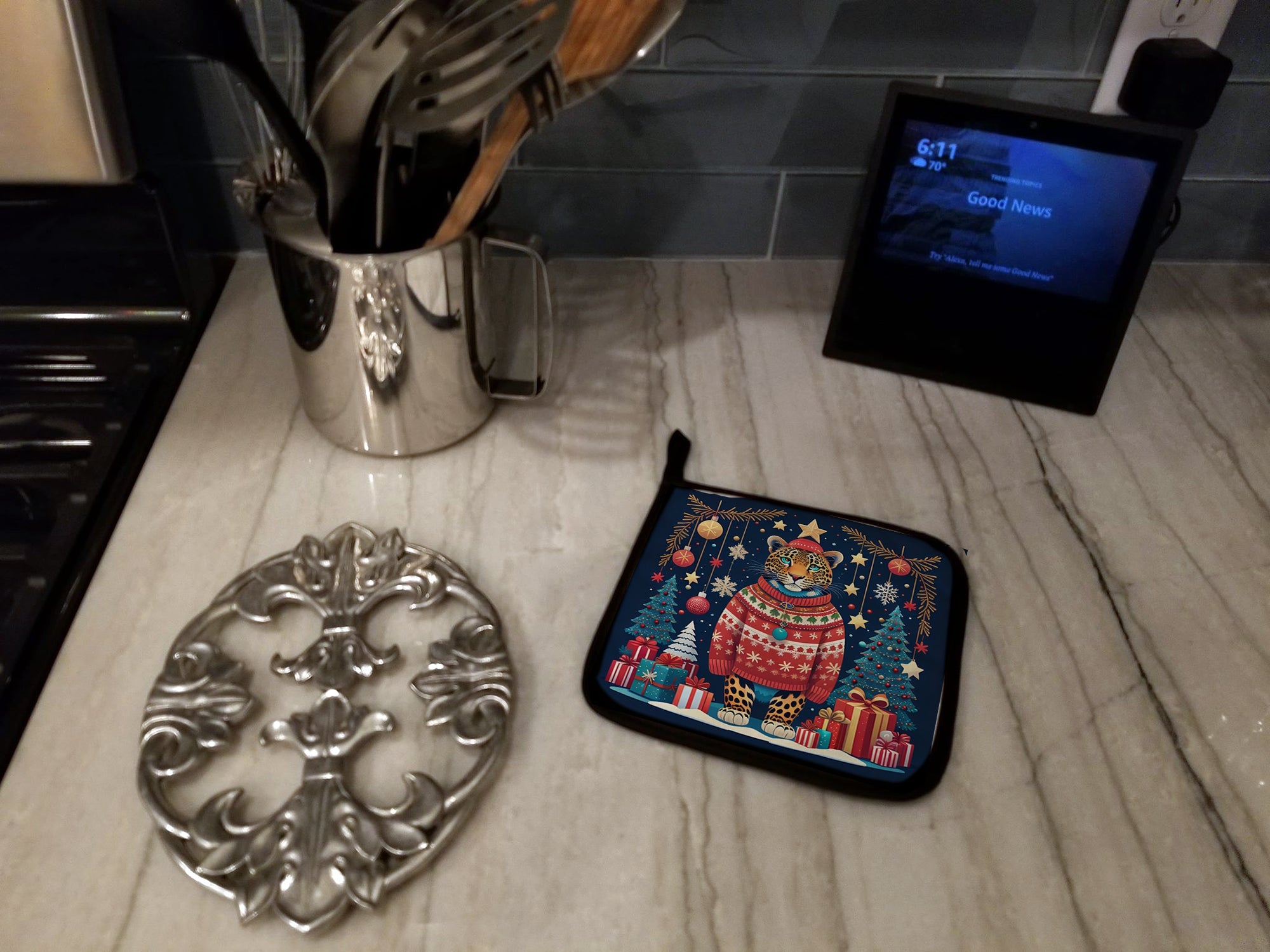 Leopard Christmas Pair of Pot Holders