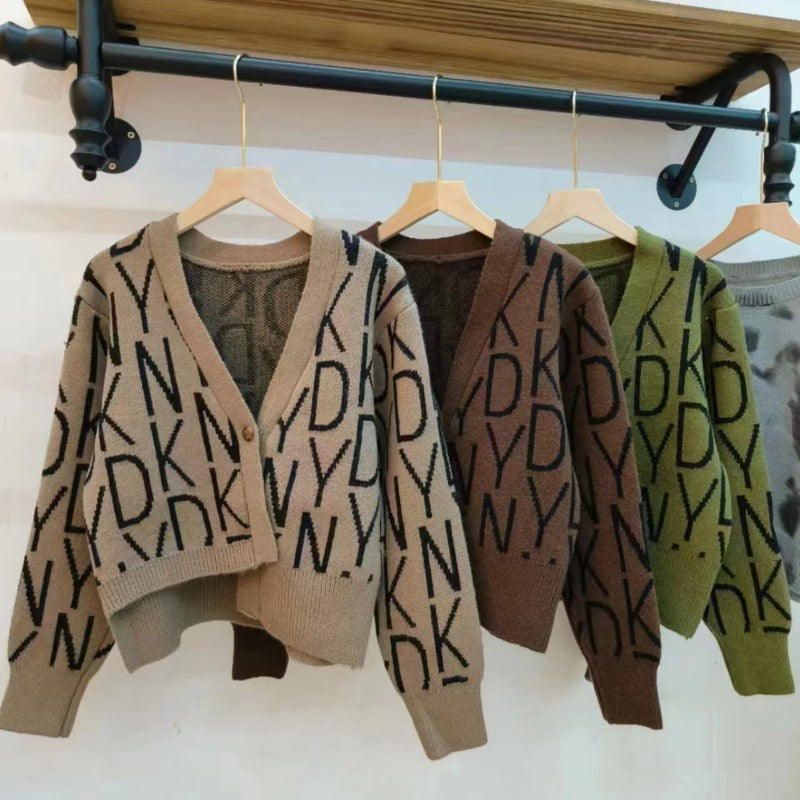 2023 Women's V-Neck Loose Fit Cardigan Sweater