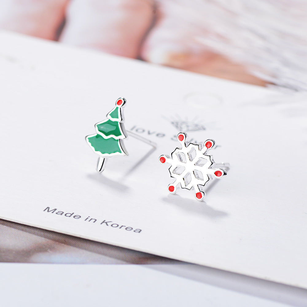 Enamel Stud Earrings - Cute Christmas Reindeer Design