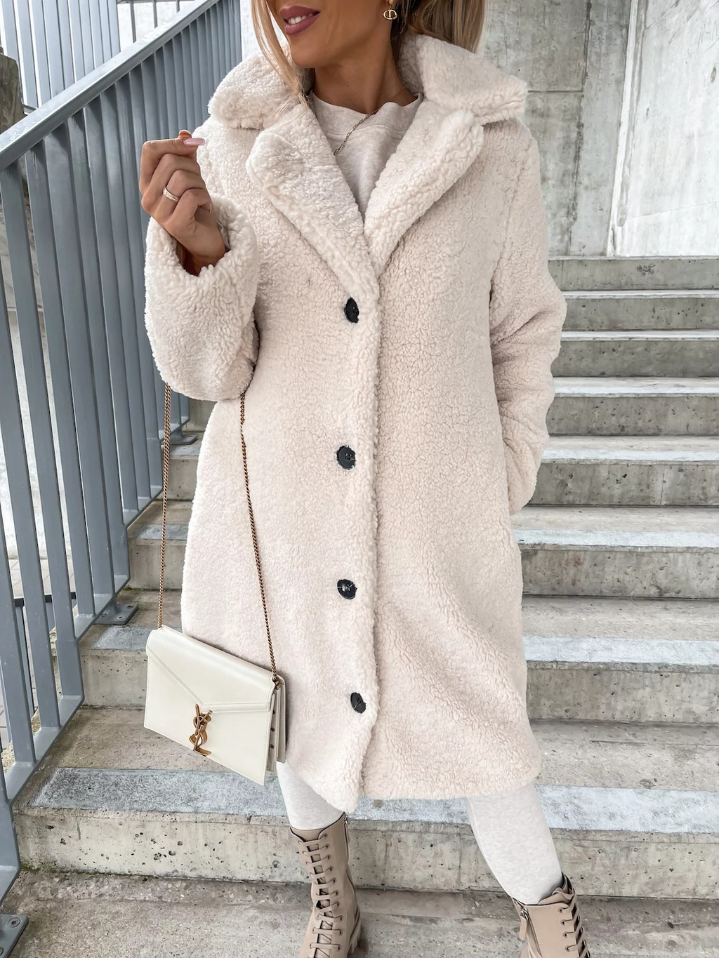 Women's Coat Lamb Wool