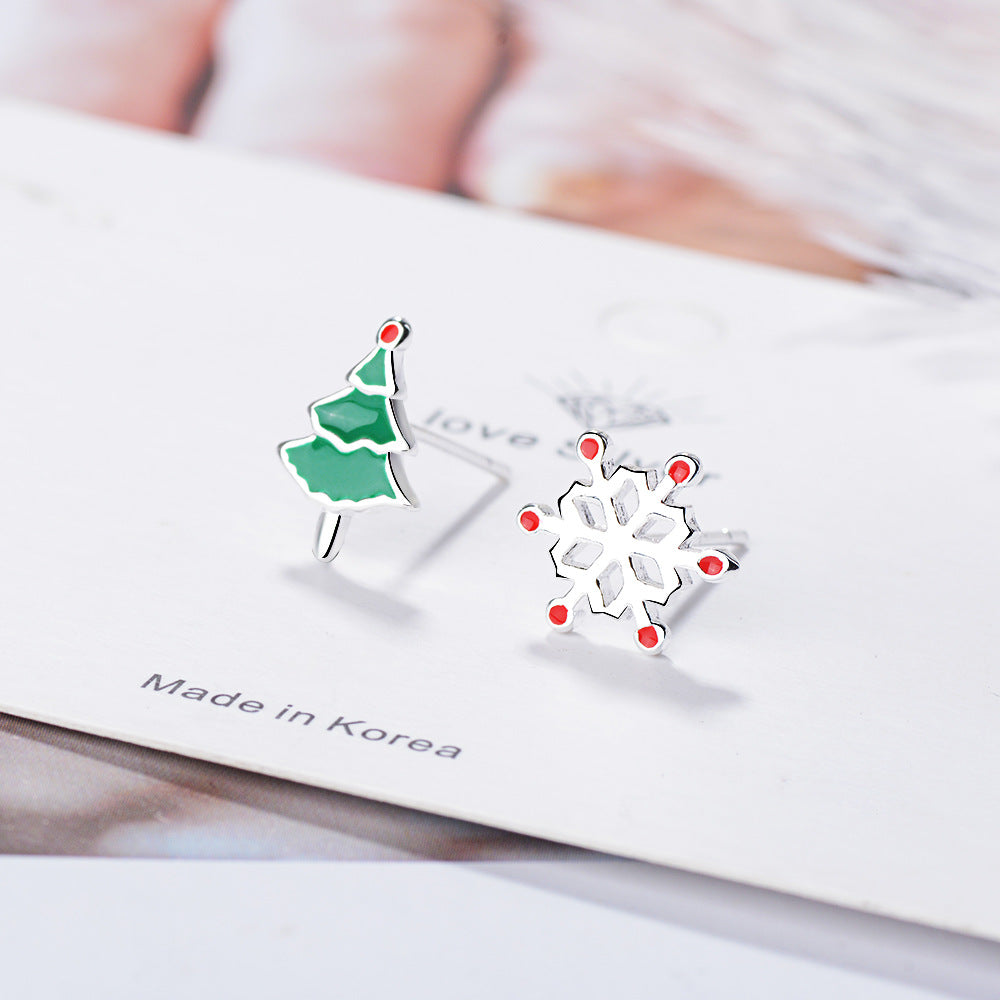 Enamel Stud Earrings - Cute Christmas Reindeer Design