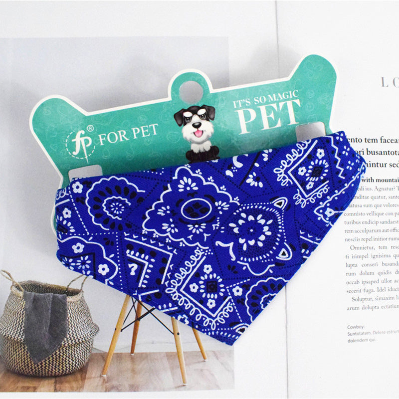 Retractable Triangle Scarf Collar Pet Saliva Towel