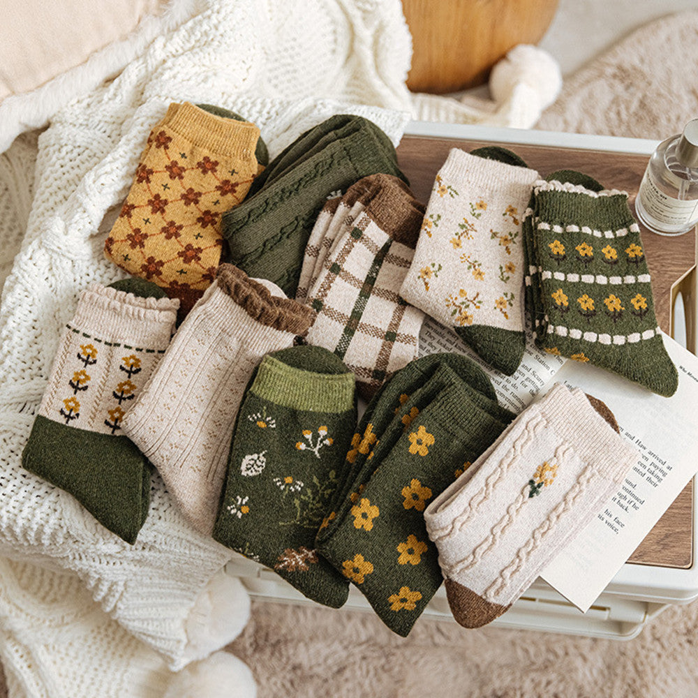 Thickened Green Wool Socks for Women