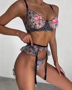 2023 New European Style Sheer Lace Lingerie Set