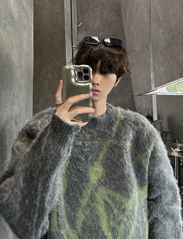 Loose Fit Men's Pullover Sweater | Streetwear