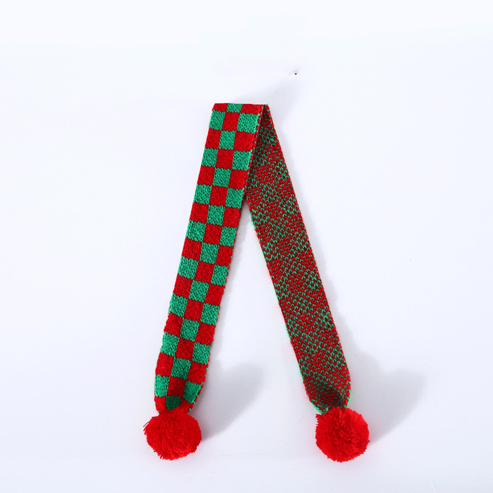 Warm Wool Scarf with Snowflake Lattice for Pets