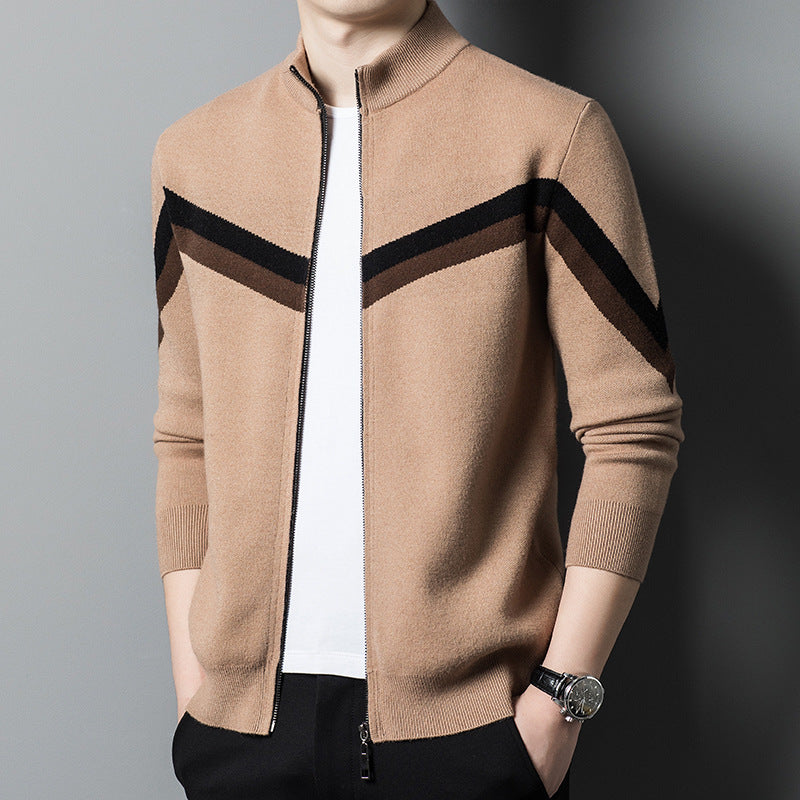 Men's Stand Collar Contrast Color Sweater for Autumn/Winter