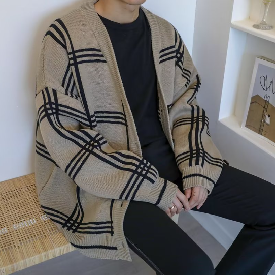 Trendy Knit Sweater - Loose and Versatile Design