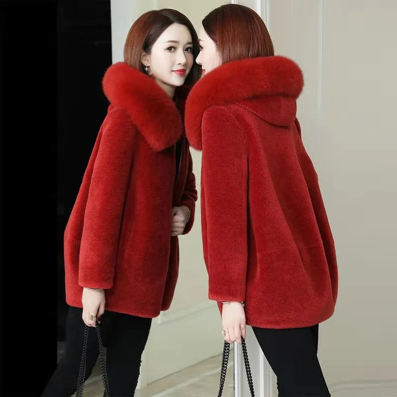 2023 Women's Sheepskin Coat with Fox Fur Trim