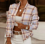 Elegant Vintage Jacket with Floral Print (One Piece)