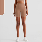 Women's Seamless T-Line Hip-Lift Yoga Shorts