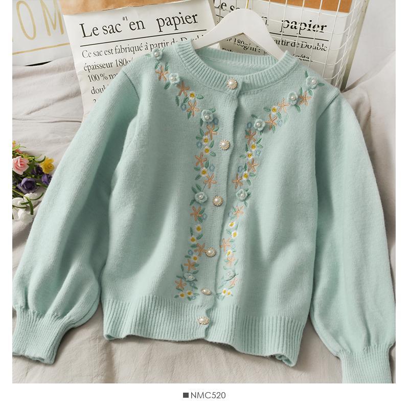 Vintage Floral Embroidered Women's Cardigan Sweater