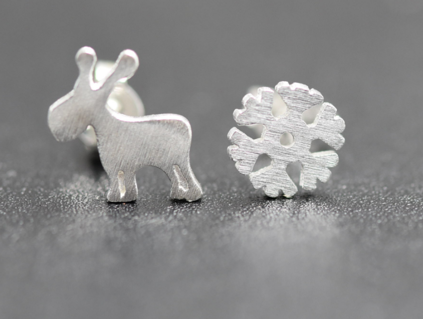 Christmas Reindeer Asymmetric Stud Earrings